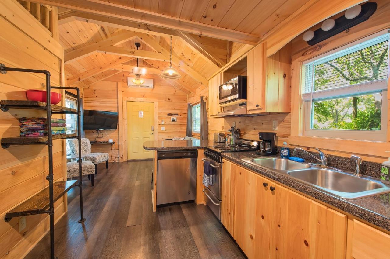 Eden Cabin Forested Tiny Home On Lookout Mtn تشاتانوغا المظهر الخارجي الصورة